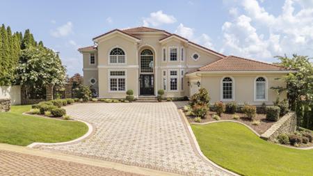 175 WESTSHORE RDG