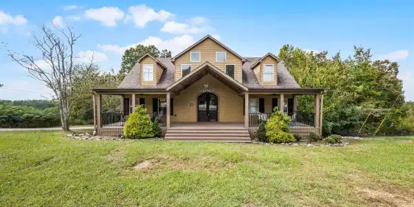 939 EAGLE POINT RD