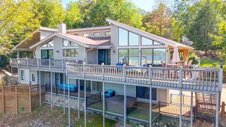 120 RIVERTRACE DR