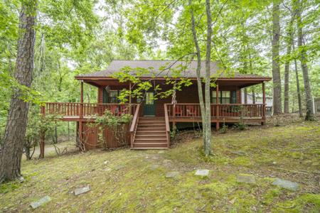 405 MURRAY LN