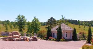 107 BRIGHT VIEW RD