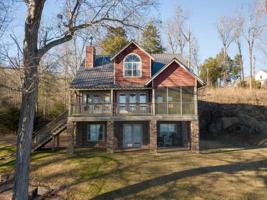 500 CROW LN