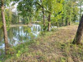 124 RIVER RUN LN