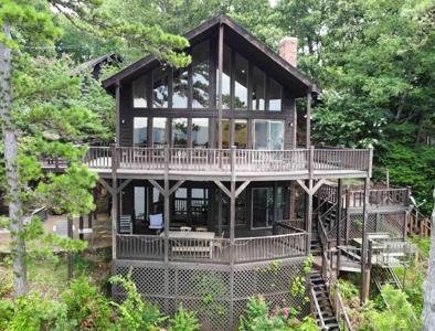 51 MCGREW LN