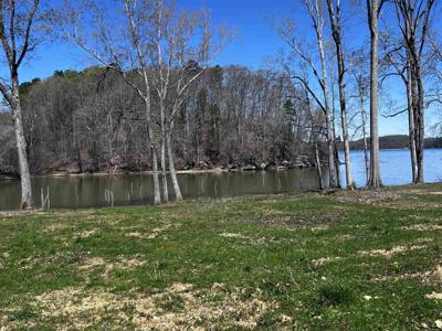 5 CORNELIUS POINTE DR
