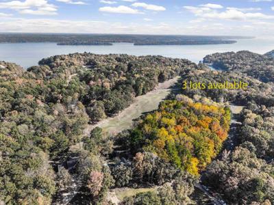 396,397,398 WINDWOOD DR