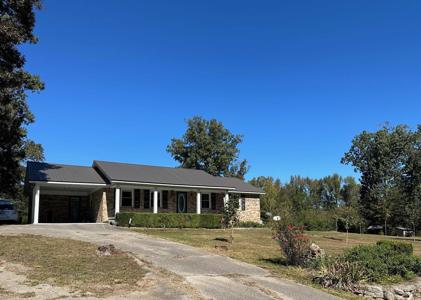 155 LEWTER DR