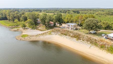 255 ROCK PILE LN