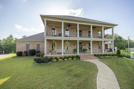 220 ANCHOR BAY PT