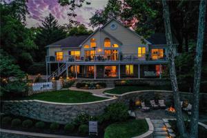 10437 Starboard Way