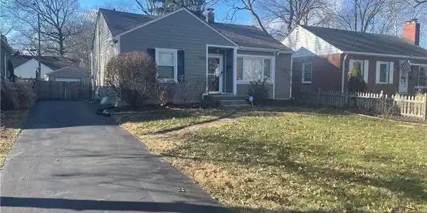 5704 Norwaldo