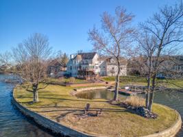 8711 Otter Cove