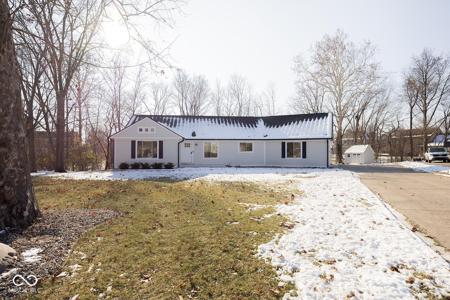 1550 Persimmon Place