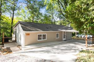236 West Lakeview Drive