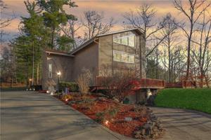 4091 North Foxcliff E Drive