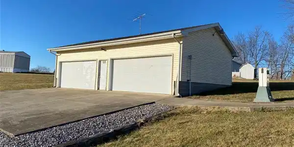 3994 Ellingsworth