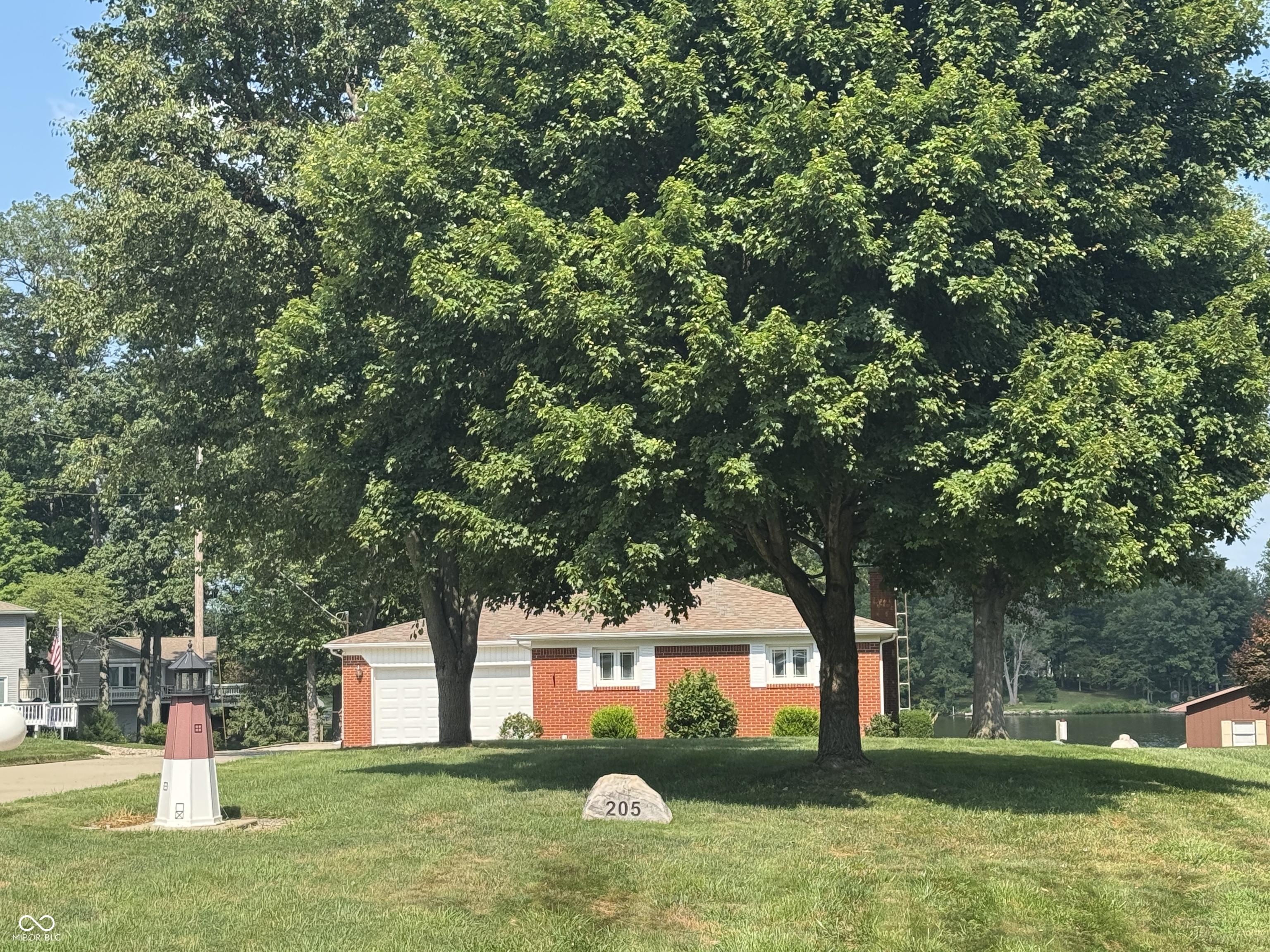 Image 1 Image 1
