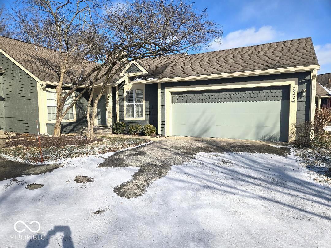 Image 2: Front Of Structure