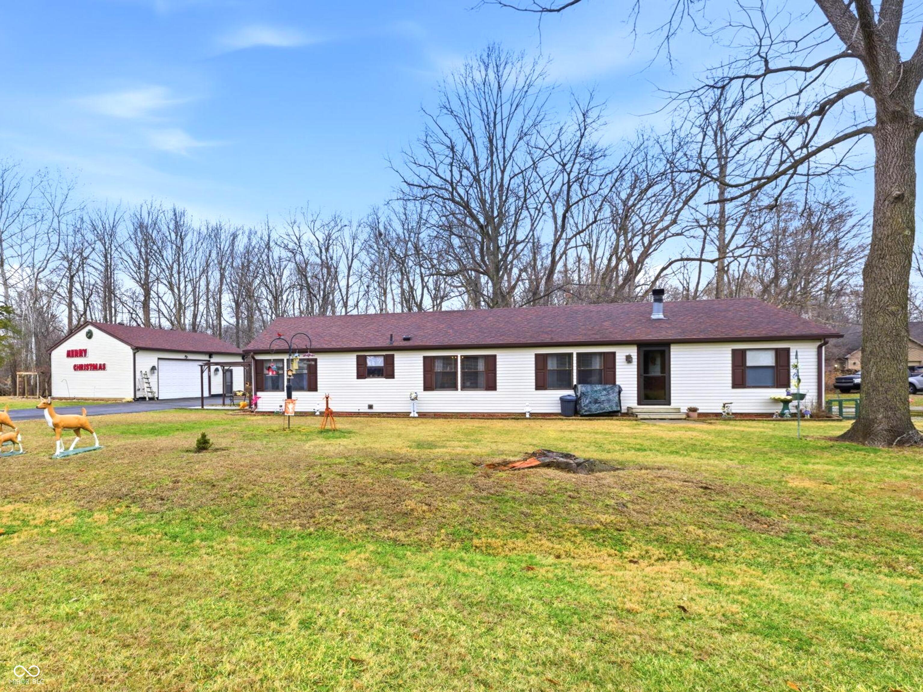 Image 1: Front Of Structure Image 1: Front Of Structure