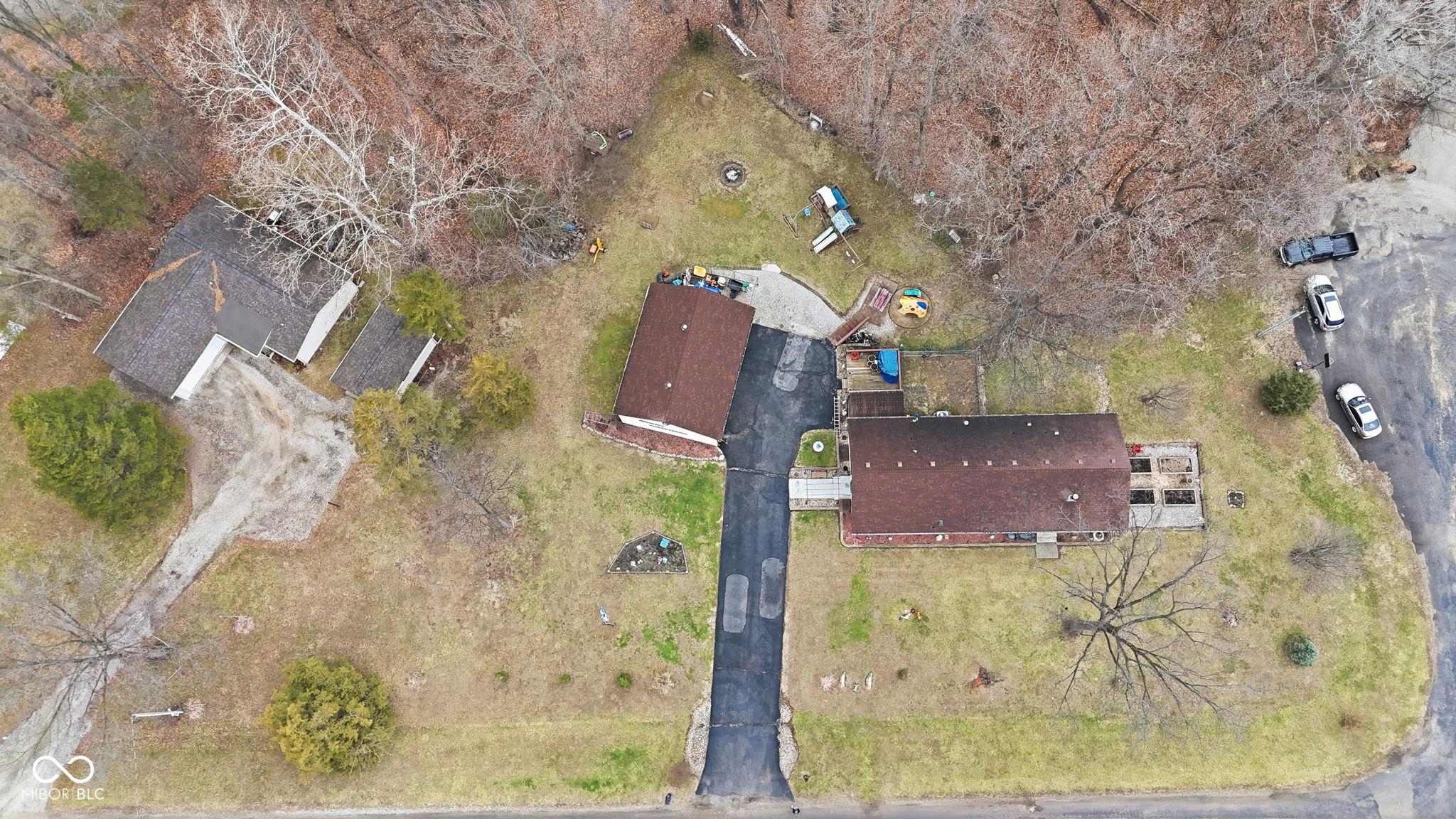 Image 4: Aerial View Image 4: Aerial View