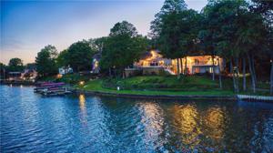10529 Schooner Court