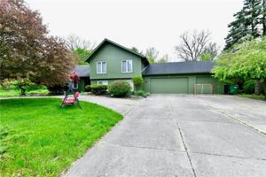 10909 Golf View