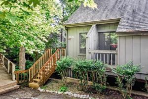 9126 South Pointe Ridge Lane