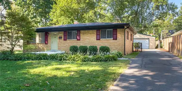 5740 Evanston