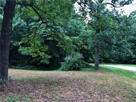00 South Lake Drive