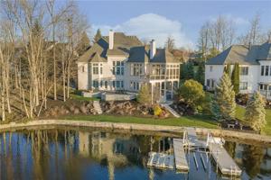 9254 Bluestone
