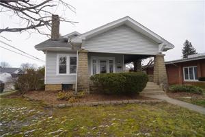 212 Pearl