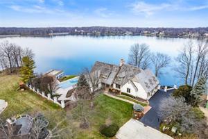 10790 Portside