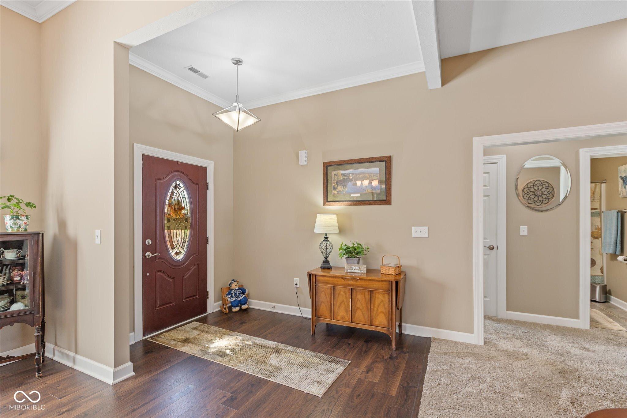 Image 2: Entrance Foyer Image 2: Entrance Foyer