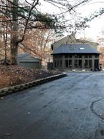 3873 North Foxcliff W Drive