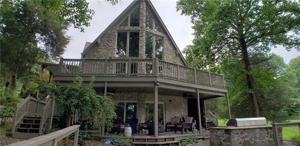 28 Jefferson Valley