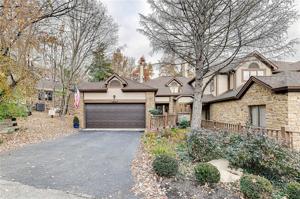 8121 Lower Bay