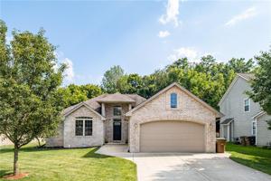3821 Terrace Woods