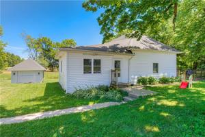 3525 County Rd 800 W