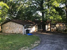 6916 Winona Drive