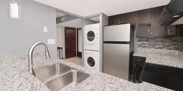 Image 4 Image 4