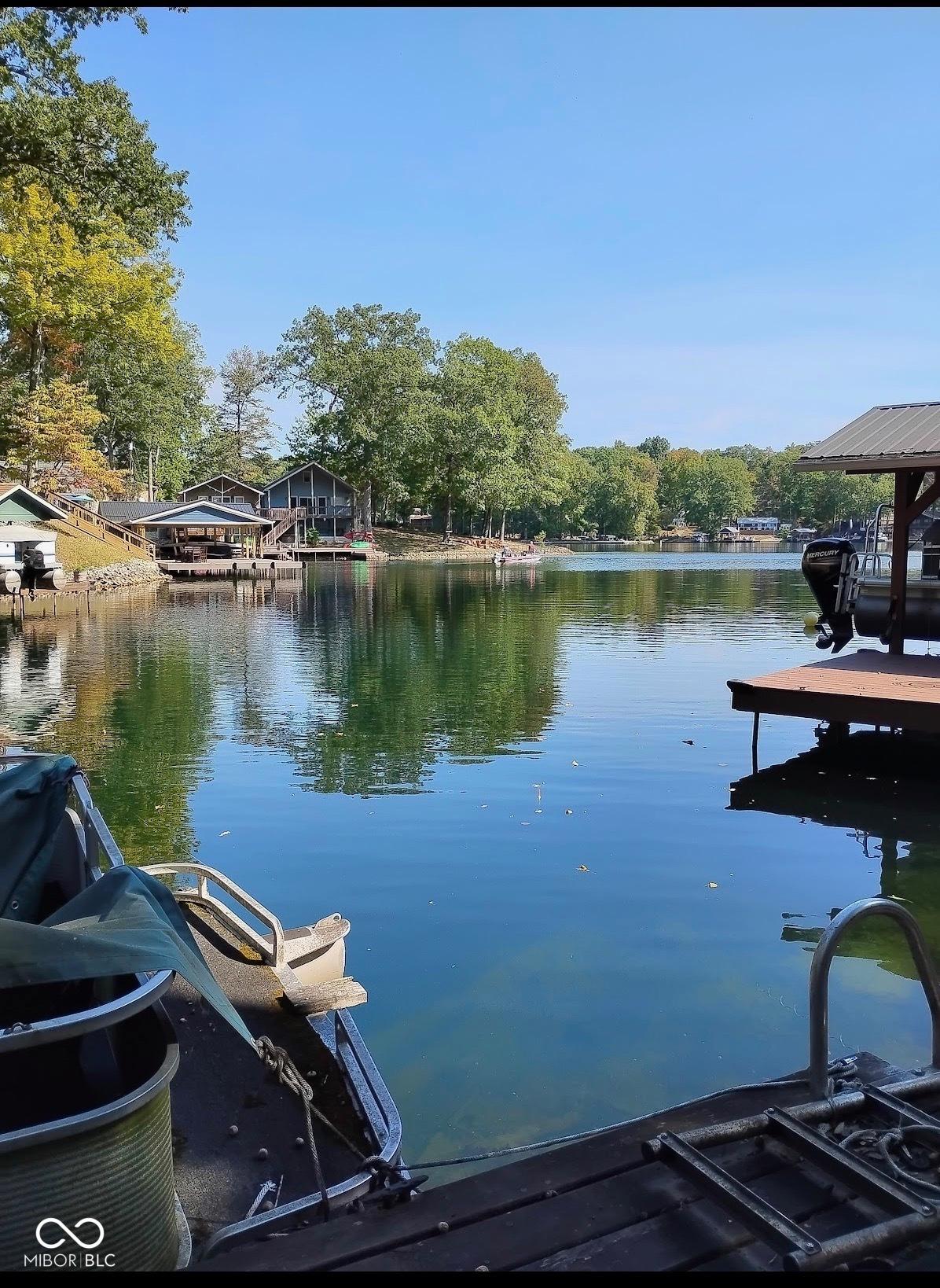 Image 2: Dock Image 2: Dock