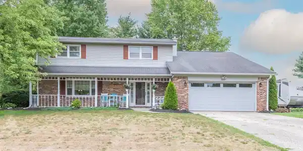 589 WATERVIEW