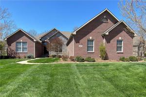 6898 West Glory Maple Drive