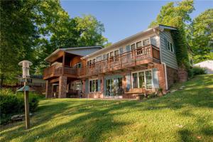 2527 South Annapolis Road