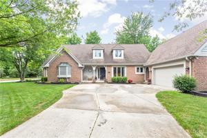 10725 Hunters Cove Drive