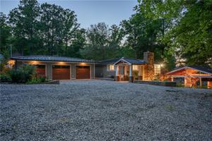 6572 Magpie Drive