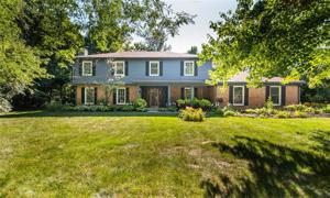9802 Carefree Drive