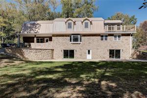 7658 Hummingbird Drive