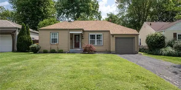 5735 Brouse