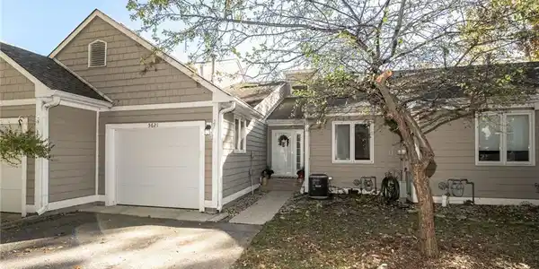 5621 CRITTENDEN